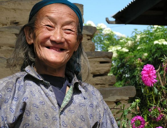 Begegnung im Dorf in Sikkim